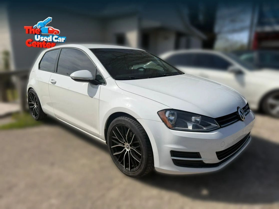 2015 VOLKSWAGEN Golf