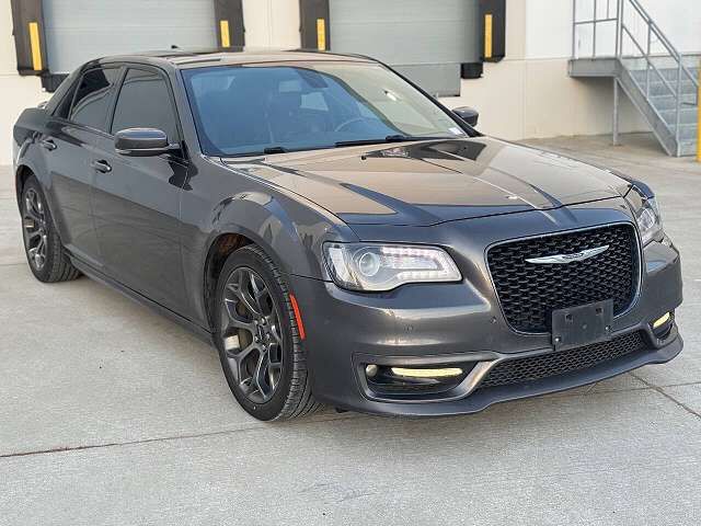 2018 CHRYSLER 300