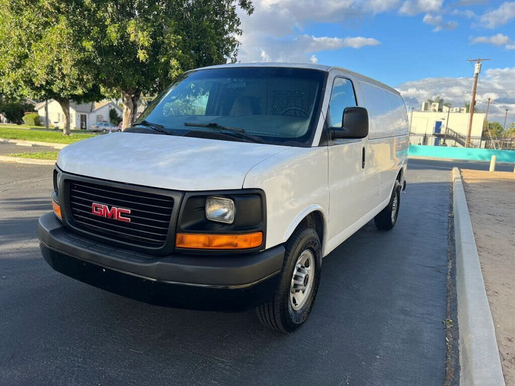 2009 GMC Savana