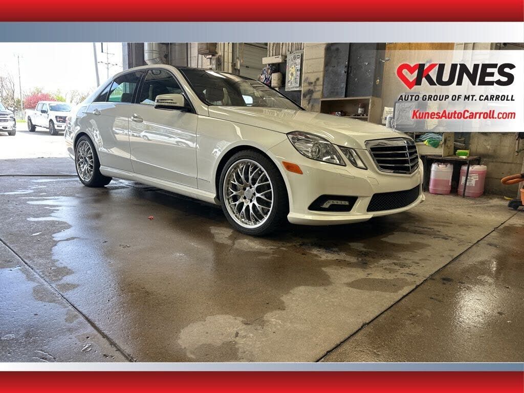 2011 MERCEDES-BENZ E-Class