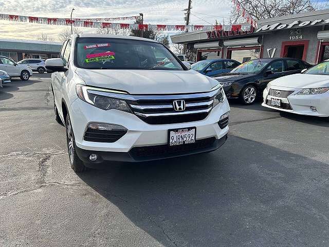 2017 HONDA Pilot