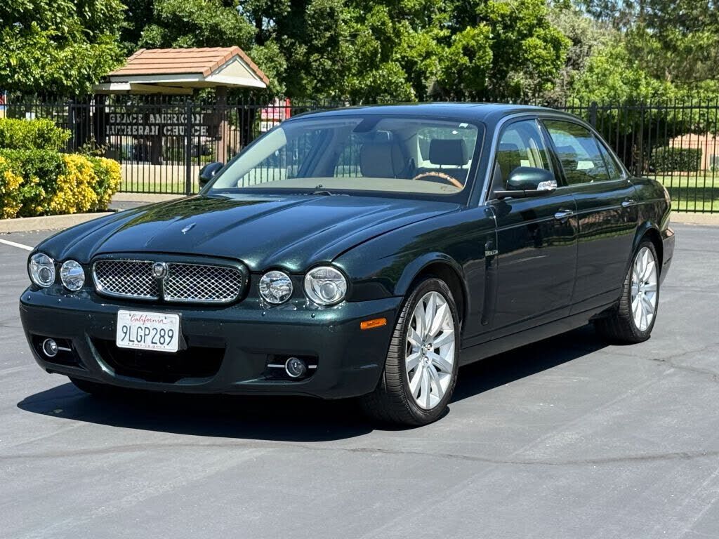 2008 JAGUAR XJ