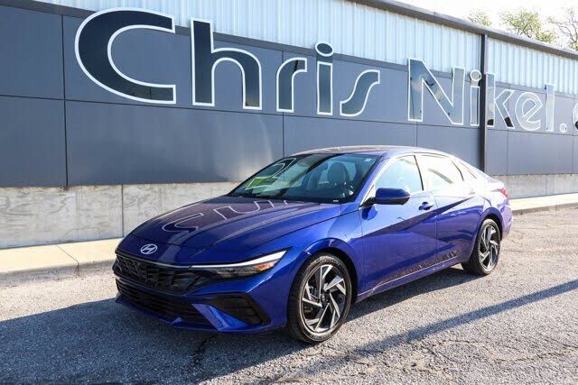2024 HYUNDAI Elantra