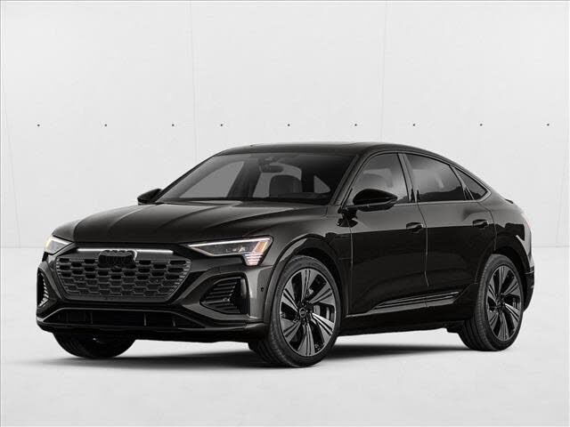 2024 AUDI Q8