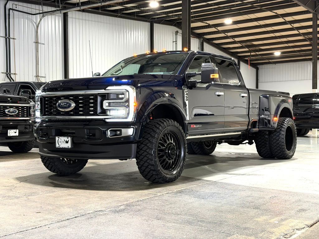 2025 FORD F-450