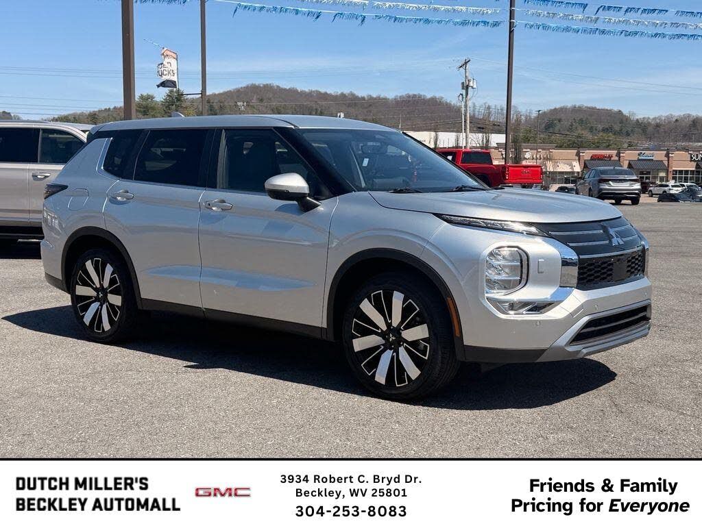 2025 MITSUBISHI Outlander