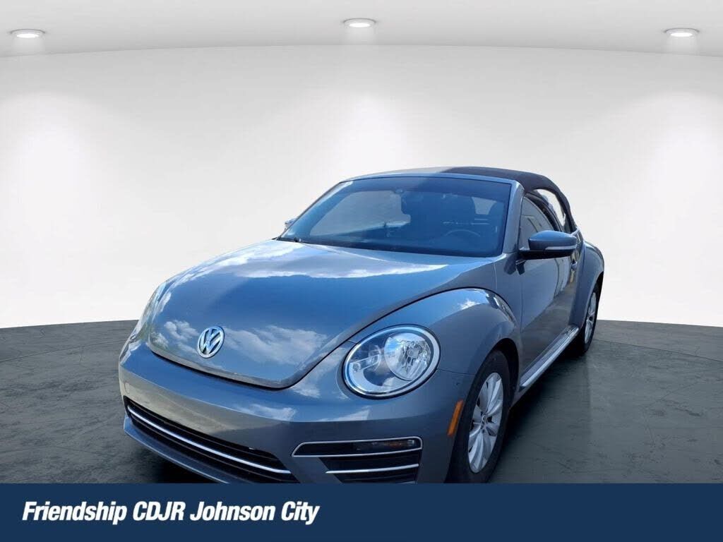 2017 VOLKSWAGEN Beetle