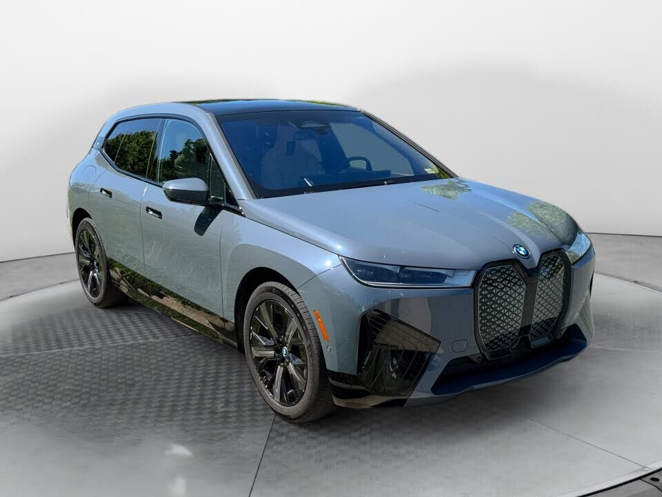 2023 BMW ix