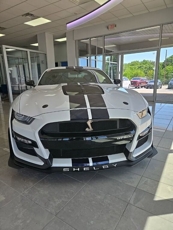 2021 FORD Mustang