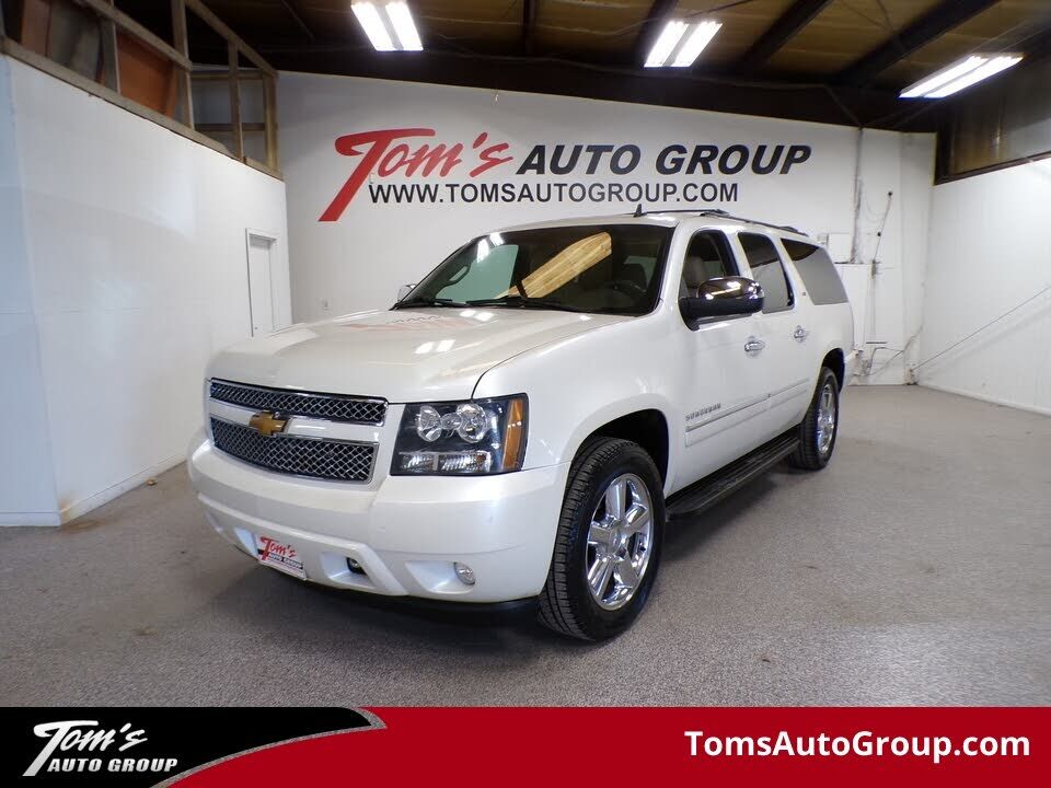 2011 CHEVROLET Suburban