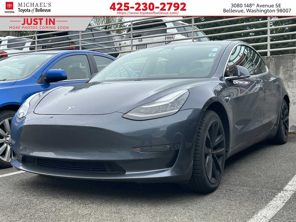 2020 TESLA Model 3