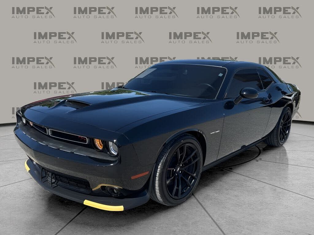 2021 DODGE Challenger
