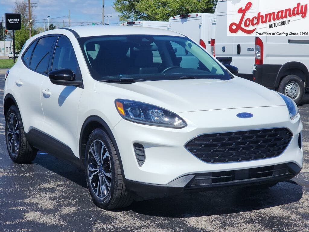 2021 FORD Escape