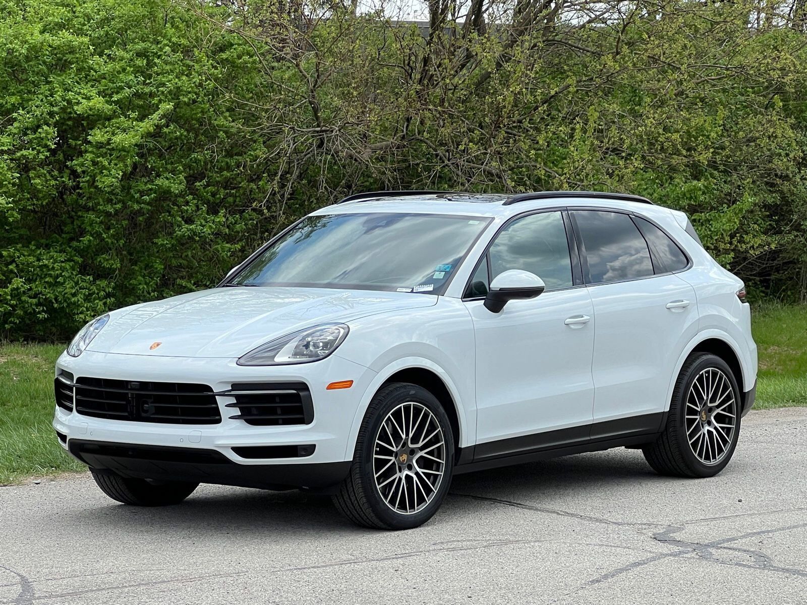 2023 PORSCHE Cayenne