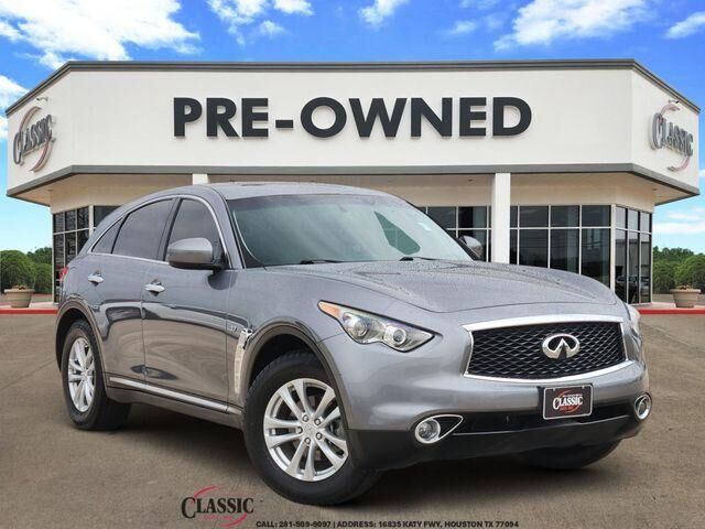 2017 INFINITI QX70