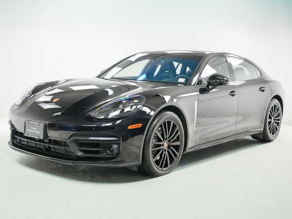 2022 PORSCHE Panamera