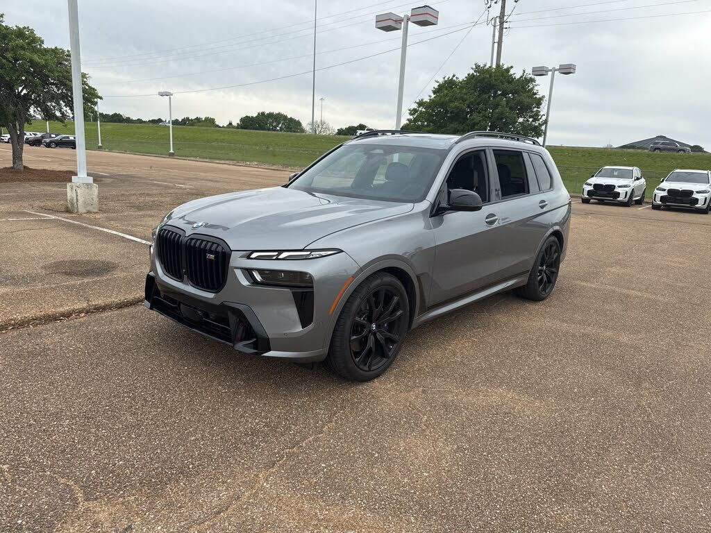 2025 BMW X7