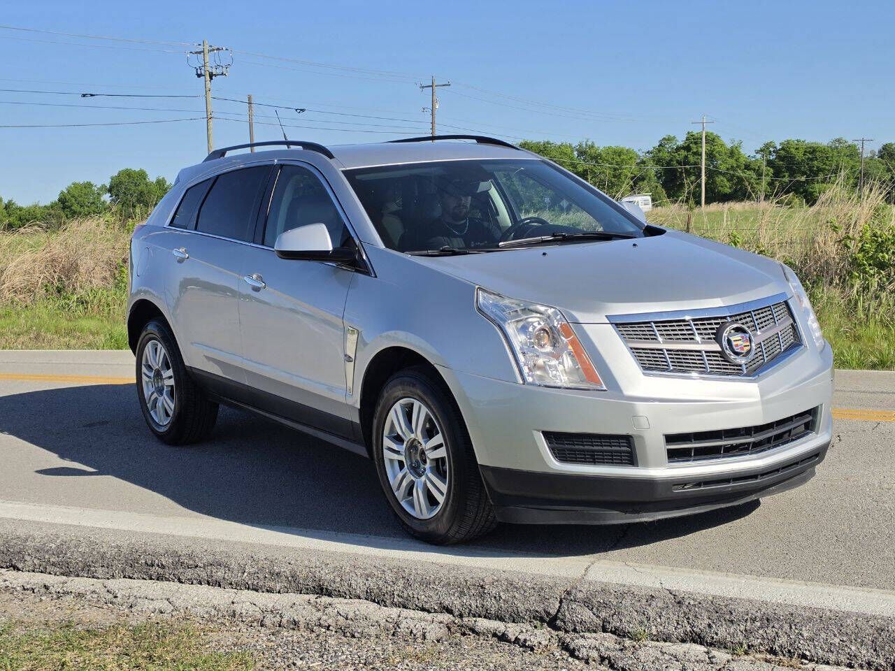 2010 CADILLAC SRX