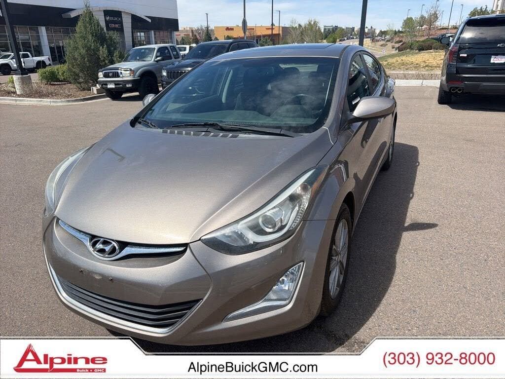 2015 HYUNDAI Elantra