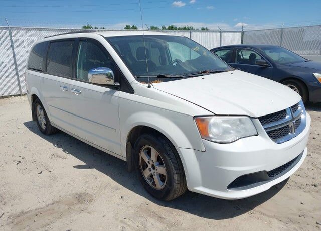 2013 DODGE Grand Caravan