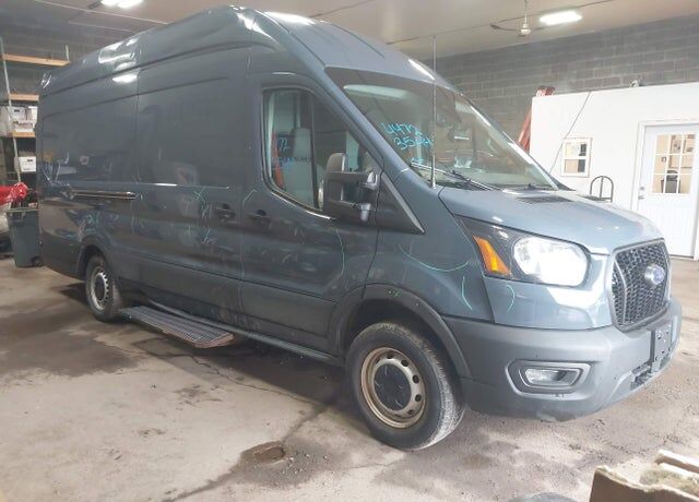 2022 FORD Transit