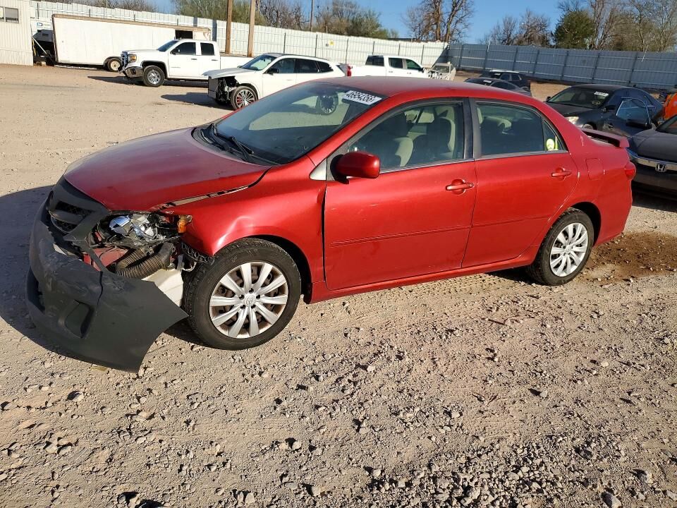 2013 TOYOTA Corolla