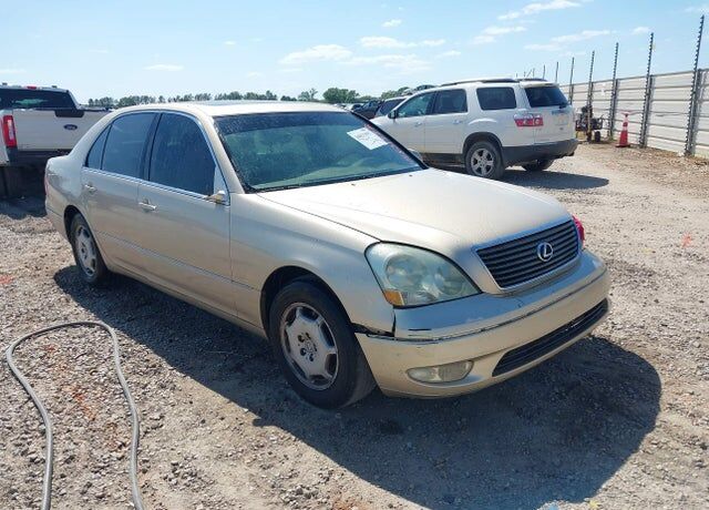 2002 LEXUS LS