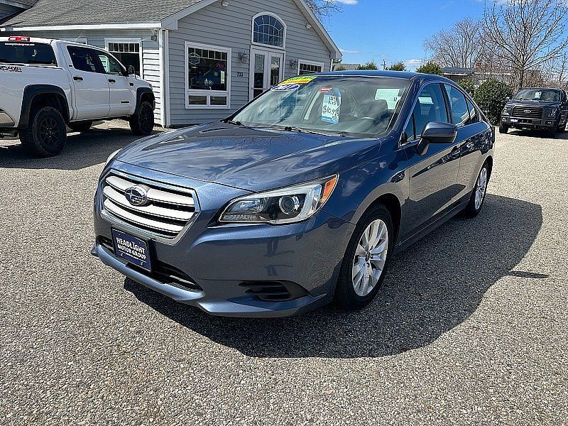 2017 SUBARU Legacy