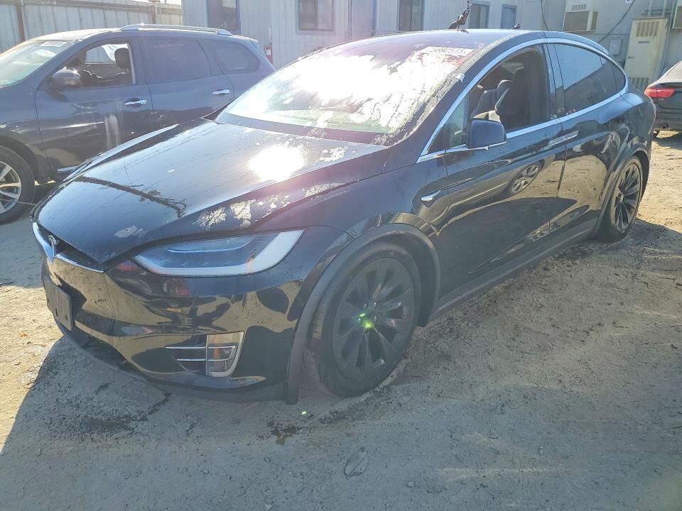 2018 TESLA Model X