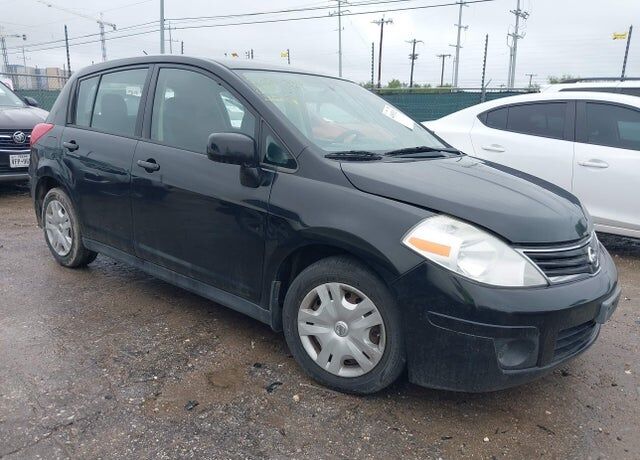 2012 NISSAN Versa