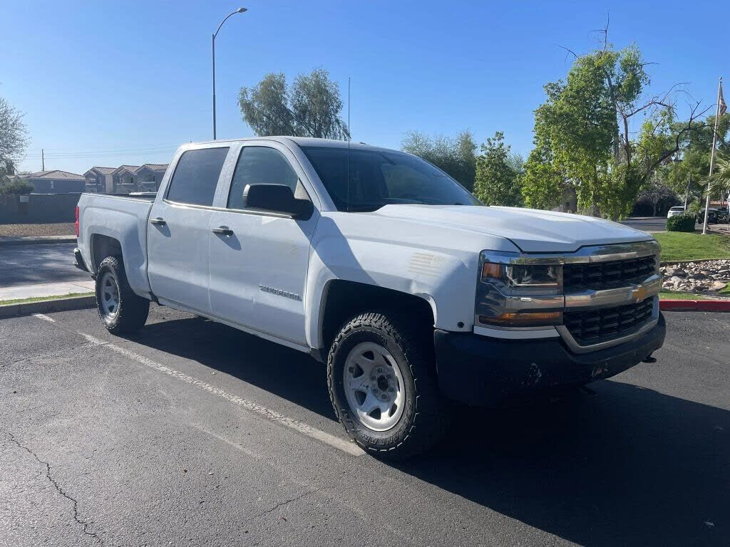 2018 CHEVROLET Silverado
