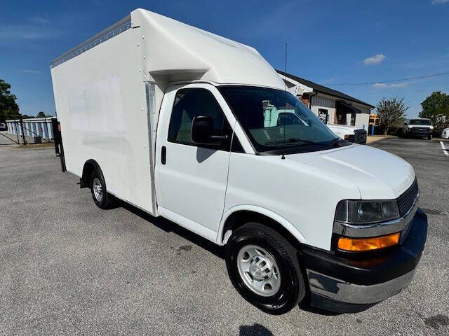 2019 CHEVROLET Express