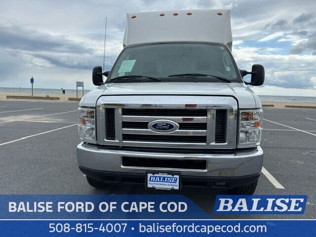 2016 FORD E-350