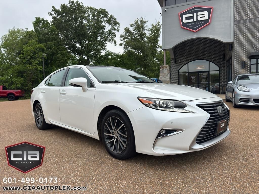 2016 LEXUS ES