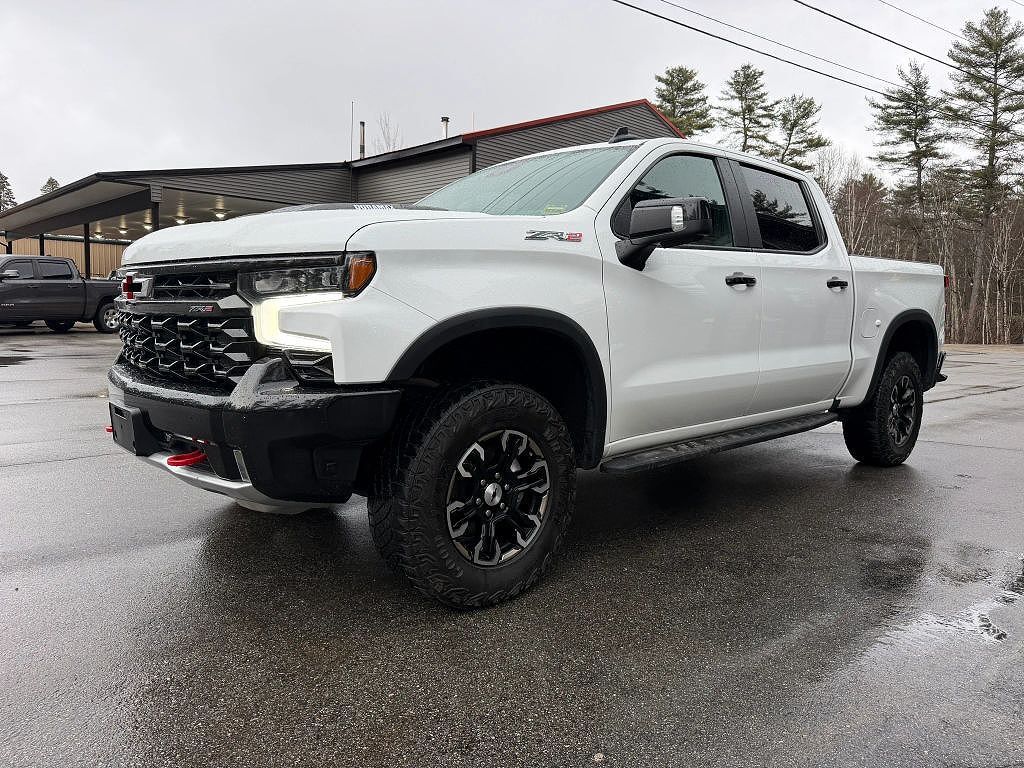 2024 CHEVROLET Silverado