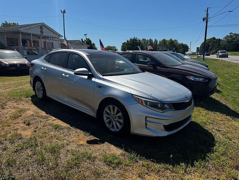 2017 KIA Optima