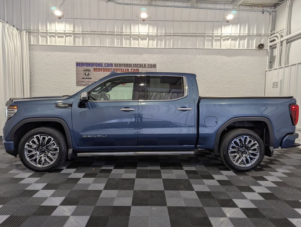 2024 GMC Sierra