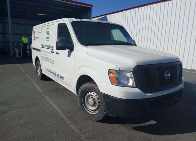 2014 NISSAN NV