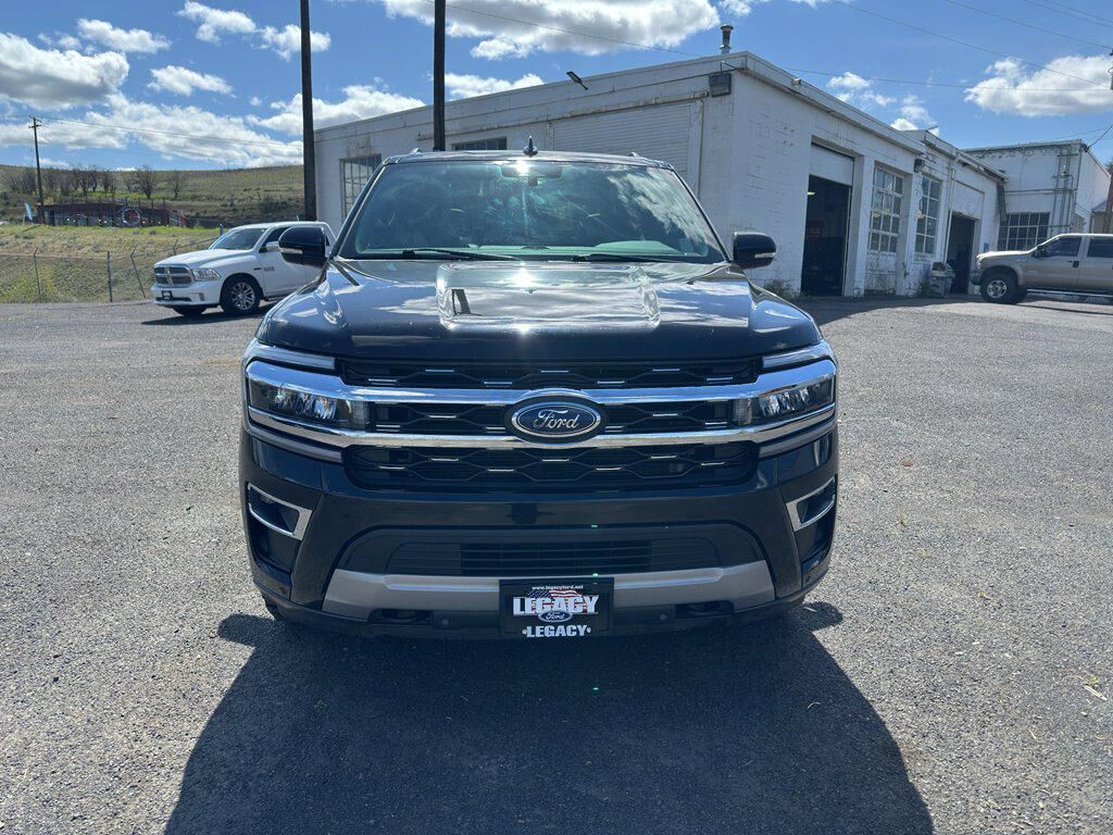 2022 FORD Expedition