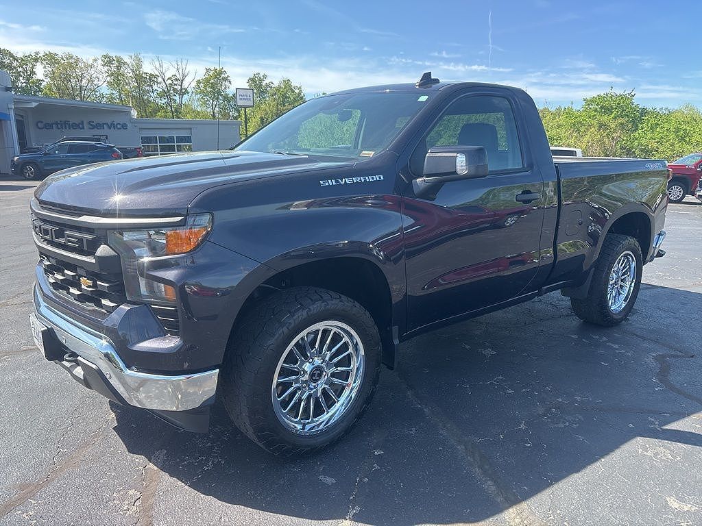 2024 CHEVROLET Silverado