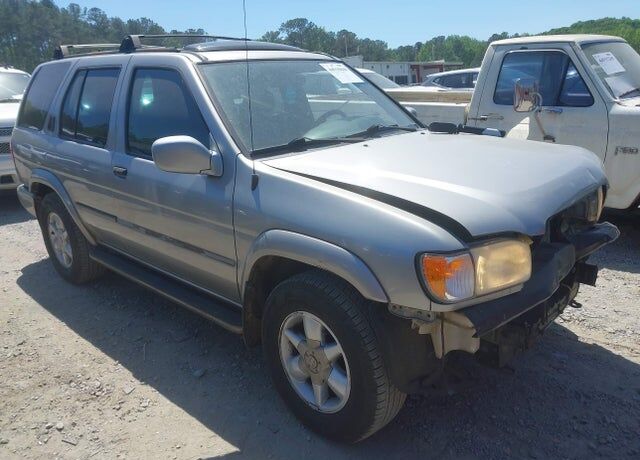 2001 NISSAN Pathfinder