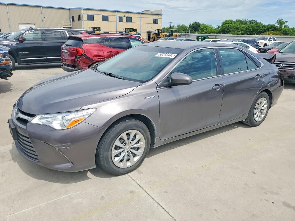 2017 TOYOTA Camry