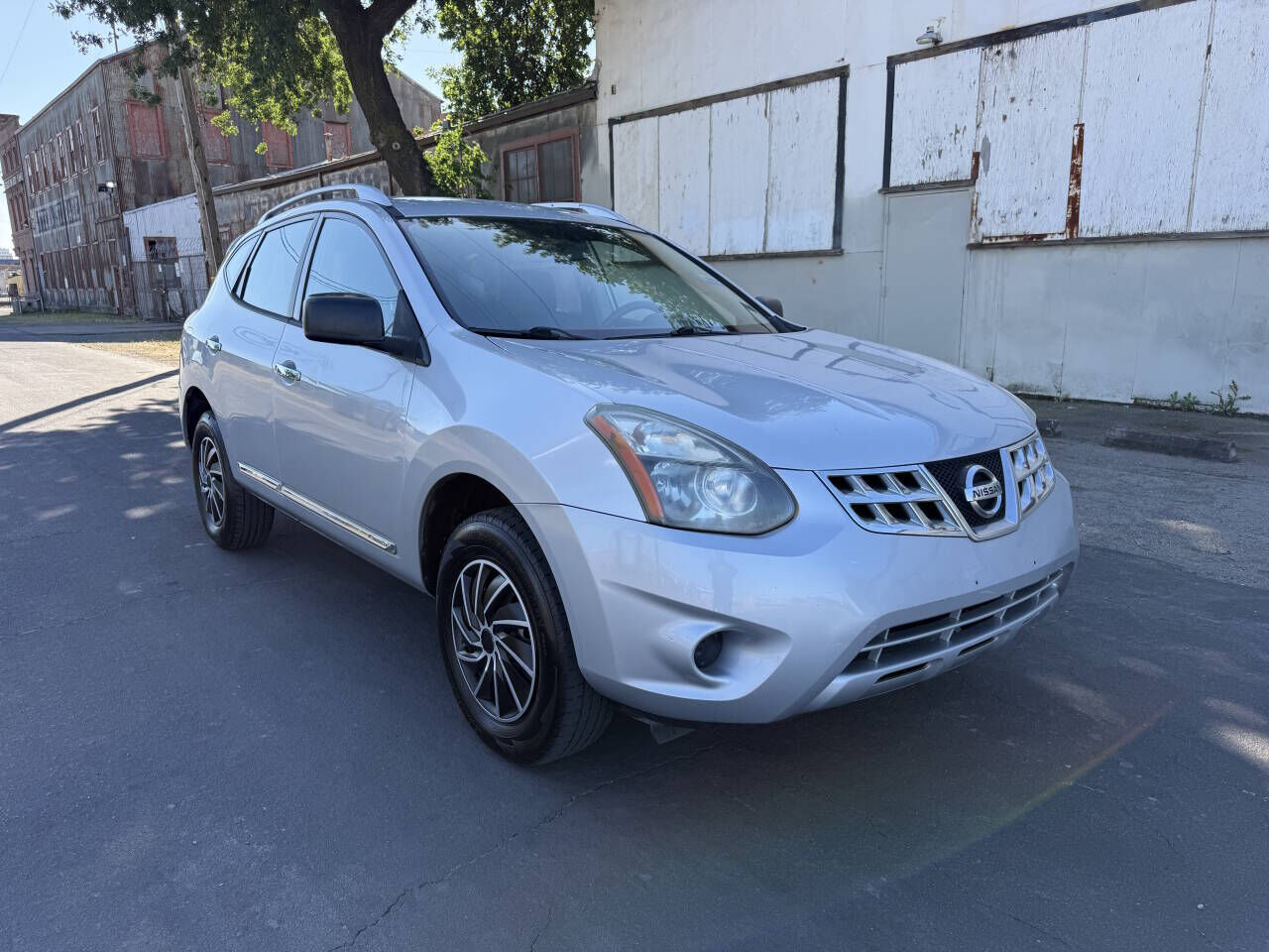 2015 NISSAN Rogue