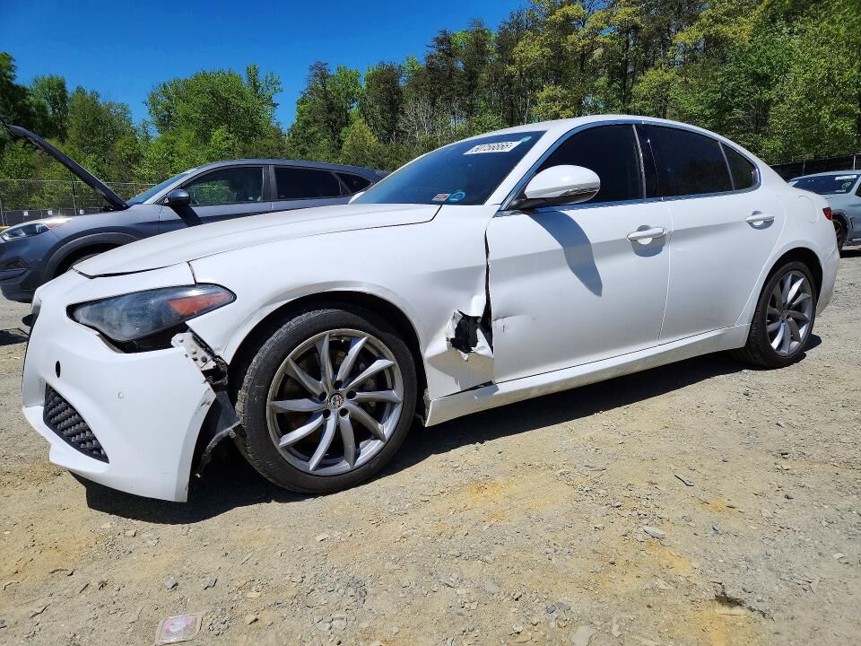 2017 ALFA ROMEO Giulia