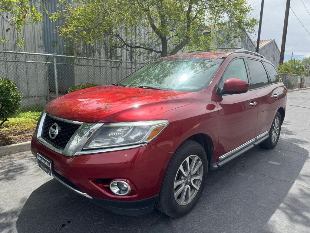 2013 NISSAN Pathfinder
