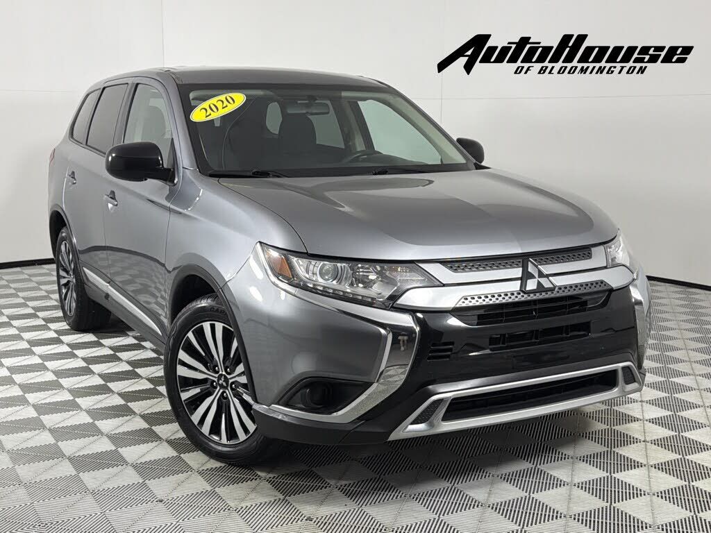 2020 MITSUBISHI Outlander
