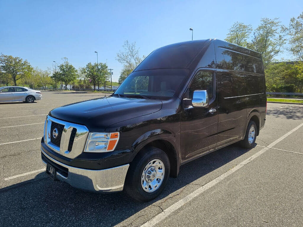 2012 NISSAN NV