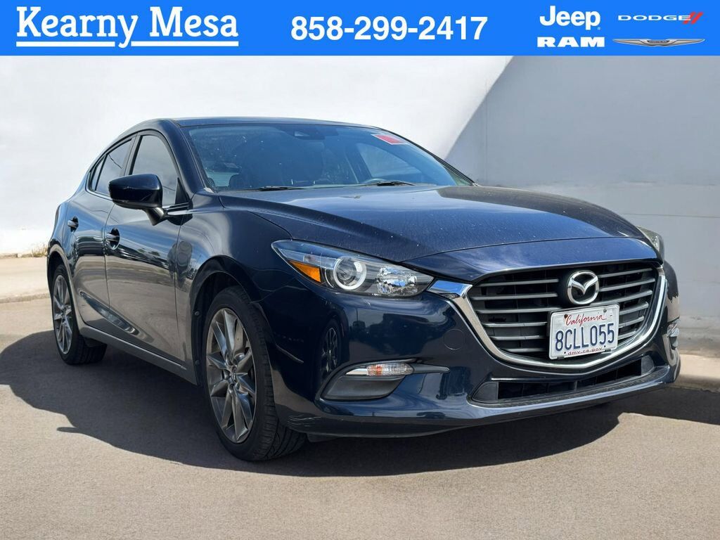 2018 MAZDA Mazda3