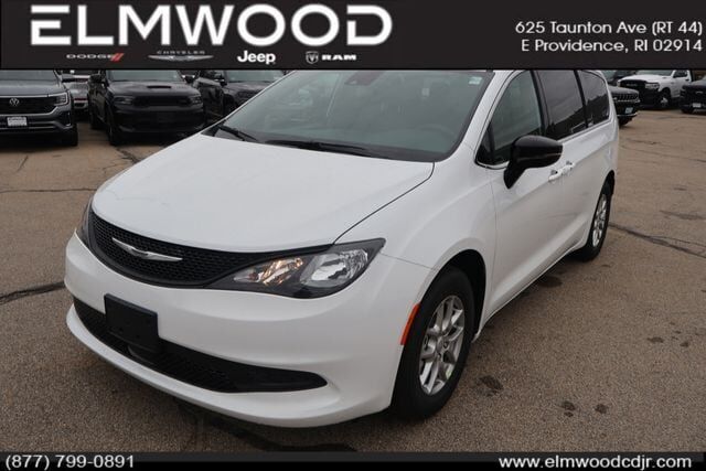 2026 CHRYSLER Voyager