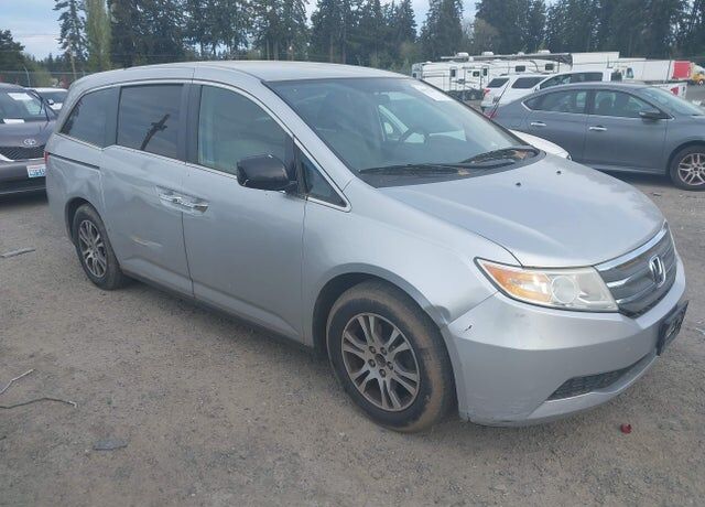 2011 HONDA Odyssey
